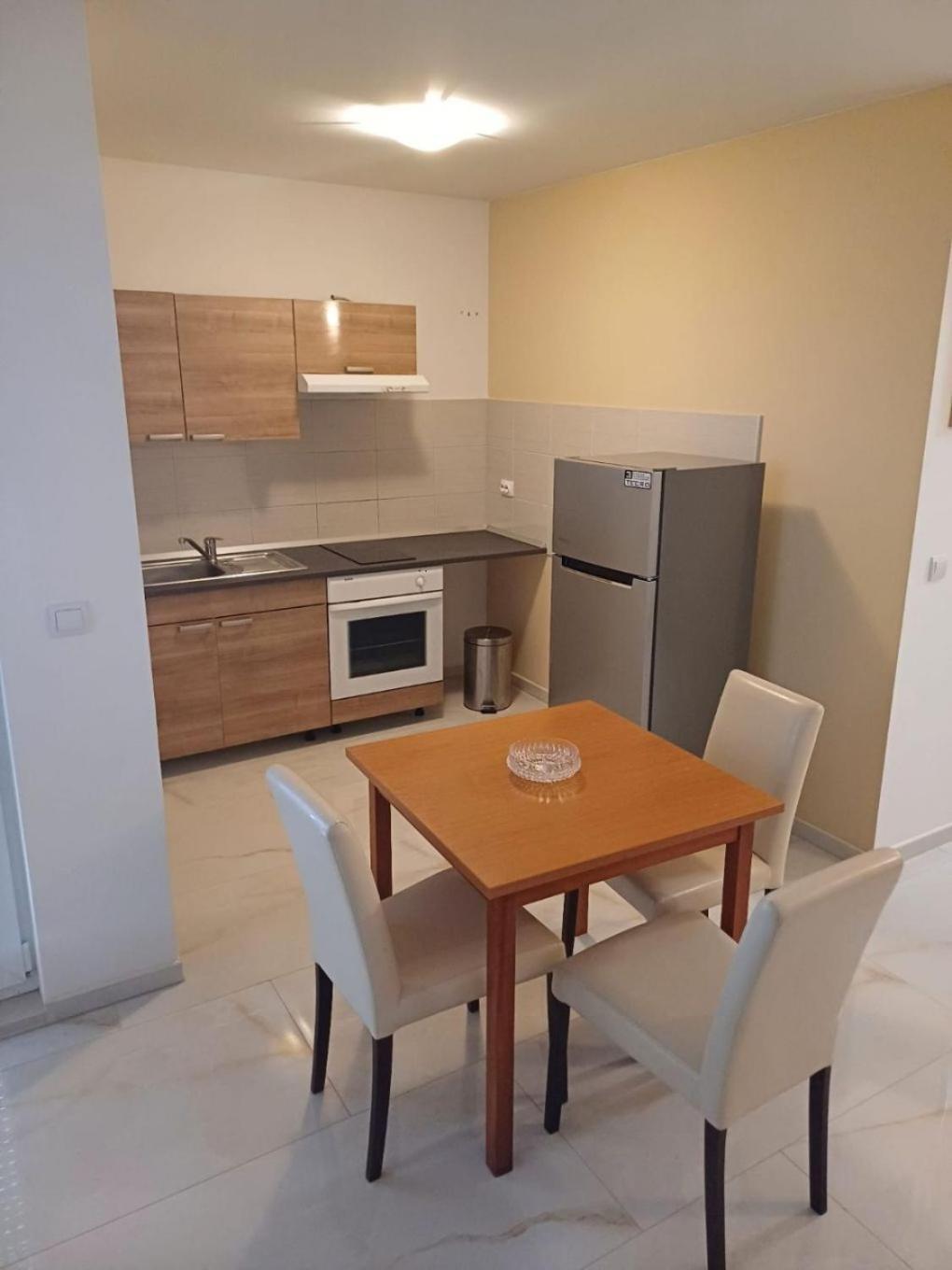 Apartment Zdrave - Free Parking Makarska Exterior foto